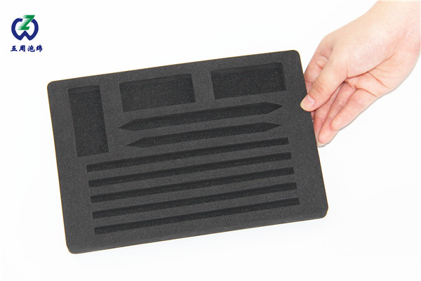 海綿內襯的防震性能如何提高？