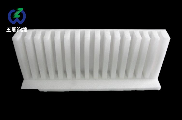 創(chuàng)新驅(qū)動服務(wù)，定制成就價值??