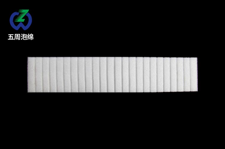 EPE珍珠棉內(nèi)襯設(shè)計(jì)技巧：如何通過結(jié)構(gòu)切割提升產(chǎn)品保護(hù)性與品牌文化共融