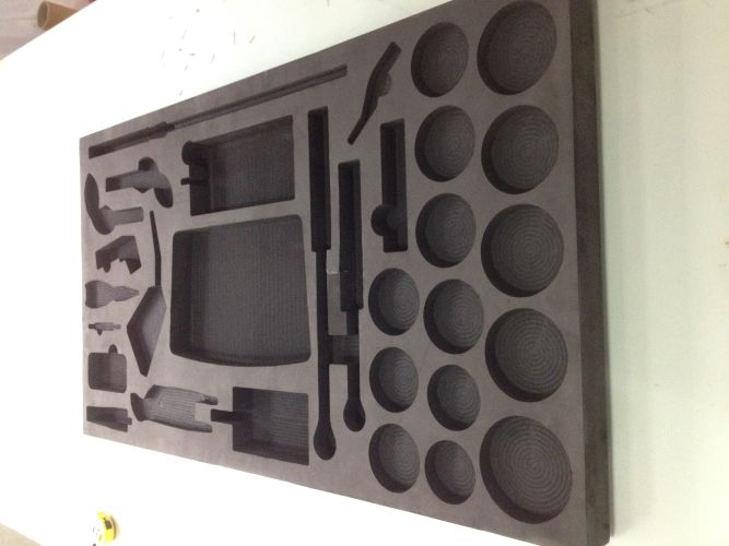 EVA 泡棉內(nèi)襯的防震緩沖性能究竟體現(xiàn)在哪些方面？